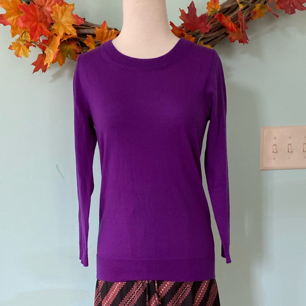 J CREW PURPLE MAGENTA MERINO WOOL NECK NECK SWEATER